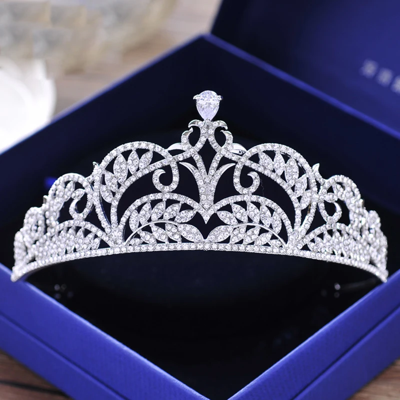 Европейский Блестящий кубический циркон Женская Бриллиантовая Свадебная Стразы циркониевая диадема свадебная Хрустальная диадема головн...
Европейский Блестящий кубический циркон Женская Бриллиантовая Свадебная Стразы циркониевая диадема свадебная Хрустальная диадема головн...