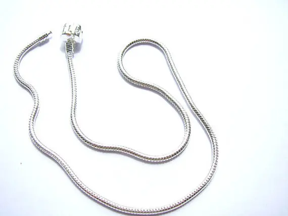 wholesale silver antique charm bead brass snake bracelet jewelry chain --50chains 8inch/per
wholesale silver antique charm bead brass snake bracelet jewelry chain --50chains 8inch/per