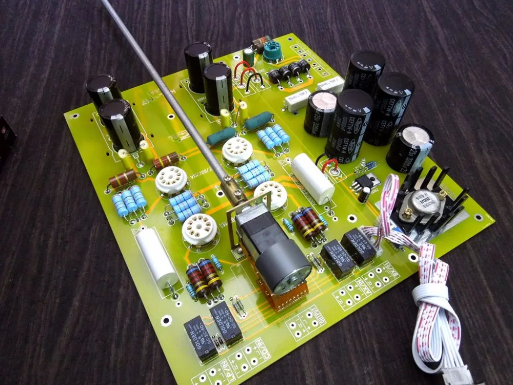 High-end Hi-Fi Valve&Vacuum Tube Pre-Amplifier Audio Stereo HiFi Preamp Board Large PCB Reference Kondo-M7 Circuit
High-end Hi-Fi Valve&Vacuum Tube Pre-Amplifier Audio Stereo HiFi Preamp Board Large PCB Reference Kondo-M7 Circuit