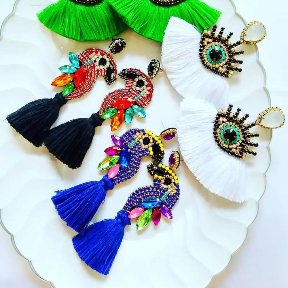 Dvacaman INS Blue Parrot Tassel Earrings for Women Crystal Bird Drop Earrings Evil Eye Long Fringed Dangle Earrings Christmas
Dvacaman INS Blue Parrot Tassel Earrings for Women Crystal Bird Drop Earrings Evil Eye Long Fringed Dangle Earrings Christmas