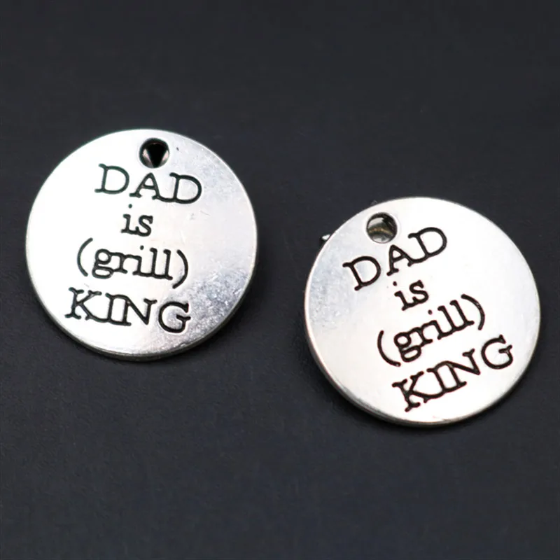 10pcs Silver Plated Dad Is *Grill* KING Round Tag Charms Necklace Bracelet Pendant-Father's Day Jewelry Making 20mm
10pcs Silver Plated Dad Is *Grill* KING Round Tag Charms Necklace Bracelet Pendant-Father's Day Jewelry Making 20mm