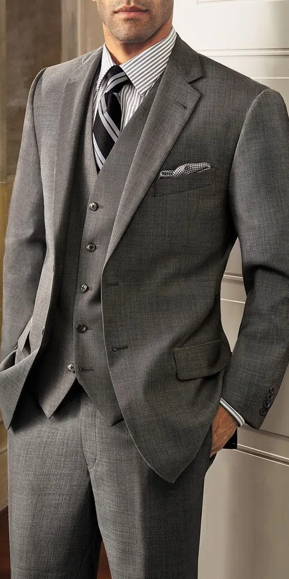 Hot Sale Men Wedding Groom Tuxedos Best Man Groomsmen Suit Party Business Tuxedo C130
Hot Sale Men Wedding Groom Tuxedos Best Man Groomsmen Suit Party Business Tuxedo C130