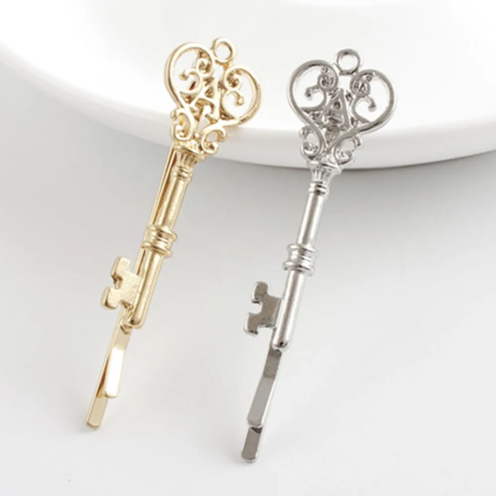 Mini Key Shaped Hairpin Hairgrip Mini Retro Hair Clip Ladies Barrette Girls Hair Claw Hair Pin Hair Accessory for Women Girls
Mini Key Shaped Hairpin Hairgrip Mini Retro Hair Clip Ladies Barrette Girls Hair Claw Hair Pin Hair Accessory for Women Girls