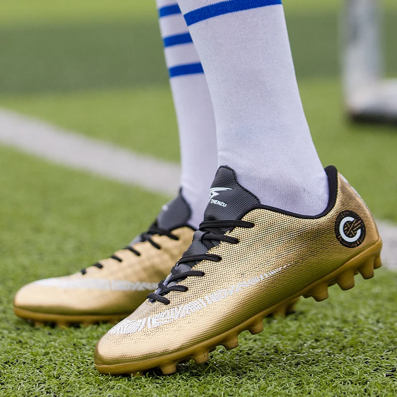 Brand High Quality Boys Soccer Shoes Long Spikes Kids Sneakers Gold Cleats Trainers Shoes Outdoor Children Football Shoes Foot
Brand High Quality Boys Soccer Shoes Long Spikes Kids Sneakers Gold Cleats Trainers Shoes Outdoor Children Football Shoes Foot