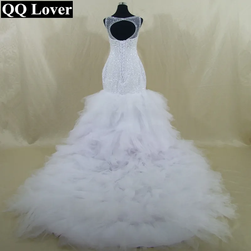 QQ Lover 2019 Новинка Африканское свадебное платье с большим шлейфом Русалка индивидуальный пошив свадебное платье Vestido De Noiva
QQ Lover 2019 Новинка Африканское свадебное платье с большим шлейфом Русалка индивидуальный пошив свадебное платье Vestido De Noiva