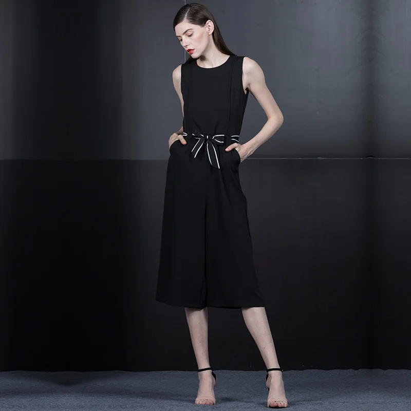 Bqueen Casual Plus Size Jumpsuits Striped Sashes Calf-Length Pants Elegant Round Neck Wide Leg Jumpsuits
Bqueen Casual Plus Size Jumpsuits Striped Sashes Calf-Length Pants Elegant Round Neck Wide Leg Jumpsuits