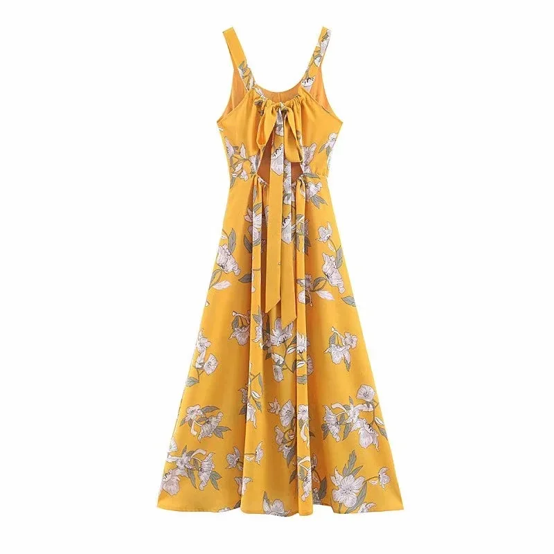 Spring Summer Dress 2019 New Women Dress Seaside Holiday Cotton and Linen Large Flower Back with Button Sling Sexy Dress
Spring Summer Dress 2019 New Women Dress Seaside Holiday Cotton and Linen Large Flower Back with Button Sling Sexy Dress