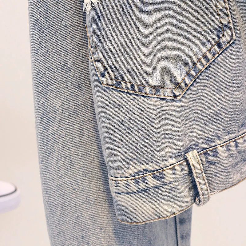 TREND-Setter 2018 Autumn Fashion Sequins Short Denim Jacket Women Flower Embroidery Jean High Waist Jacket Streetwear
TREND-Setter 2018 Autumn Fashion Sequins Short Denim Jacket Women Flower Embroidery Jean High Waist Jacket Streetwear