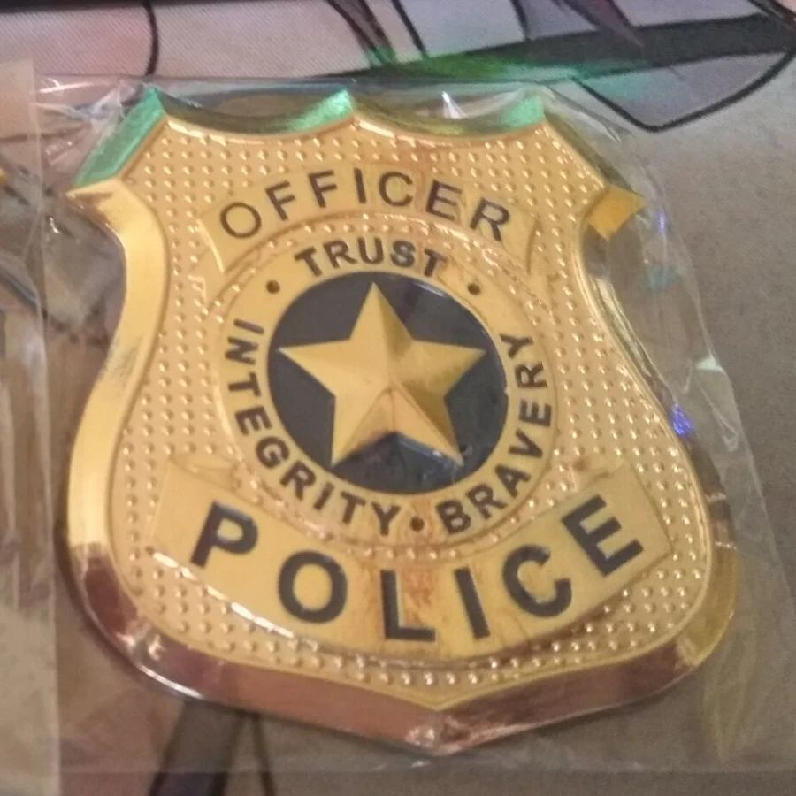 For Cosplay Rabbit Judy Hopps Badge Alloy Metal Police Badge Props Brooch Insignia Pin Accessories
For Cosplay Rabbit Judy Hopps Badge Alloy Metal Police Badge Props Brooch Insignia Pin Accessories