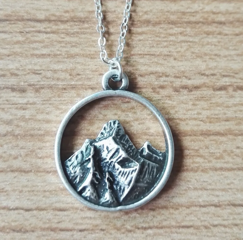 10 шт. крошечная Гора ожерелье с подвеской в виде Простой Природа кулон для