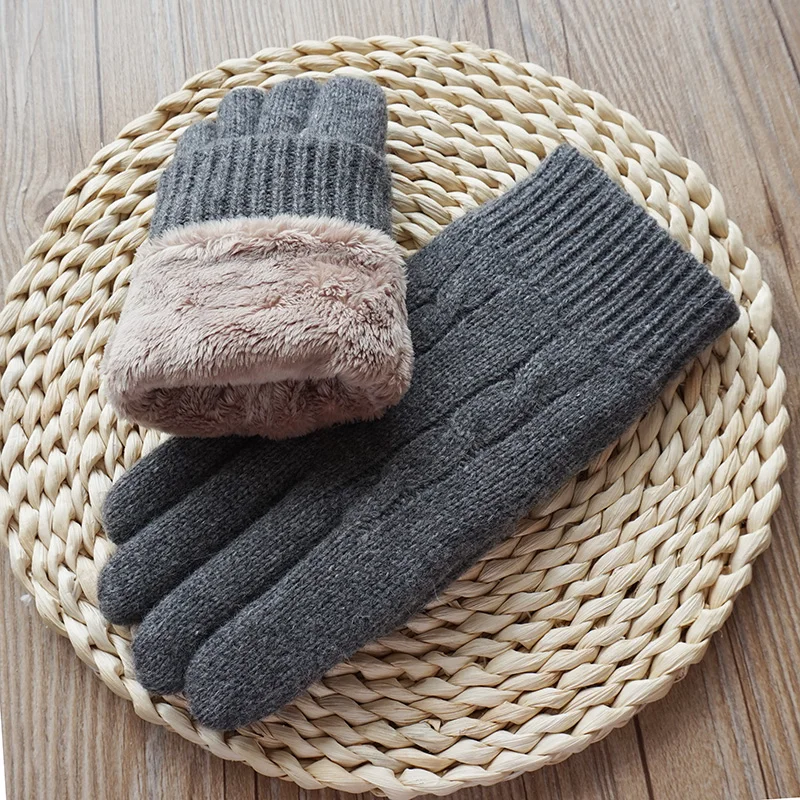 Men Knitted Touch Screen Gloves High Quality Male Velvet Thick Winter Warm Wool Gloves Fashion Men Driving Mittens
Men Knitted Touch Screen Gloves High Quality Male Velvet Thick Winter Warm Wool Gloves Fashion Men Driving Mittens
