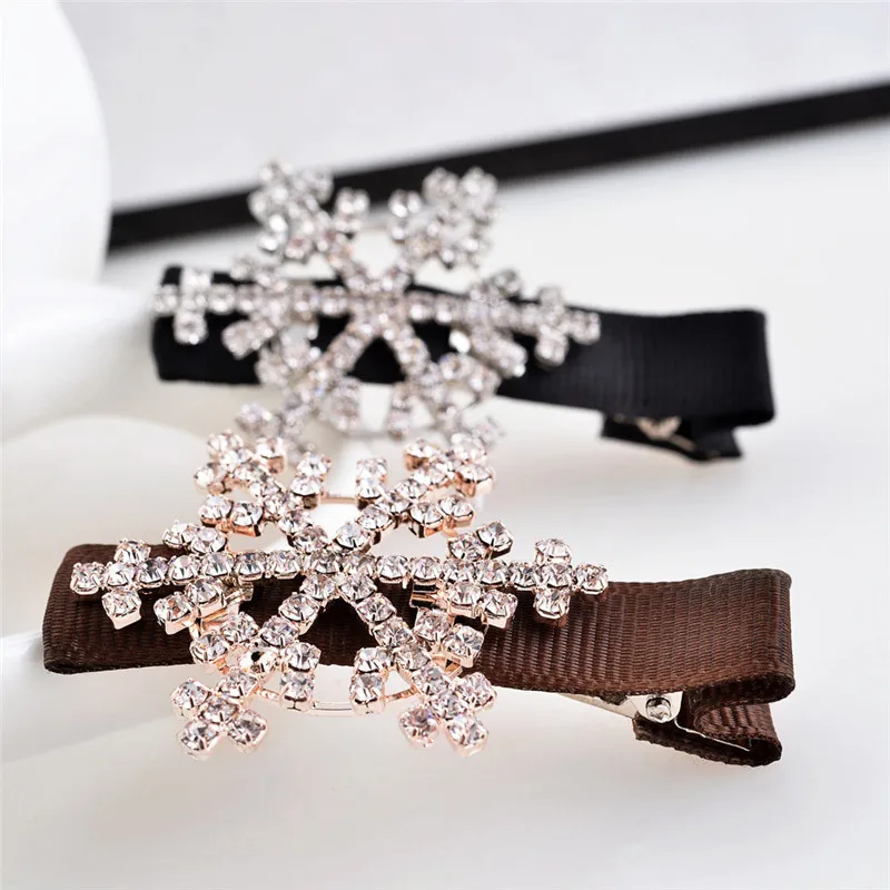 New Girls Hair Accessories Crystal Hairpin Women Hair Clip Flower Snowflake Barrette Rhinestone Hairgrips Women Floral Hairclips
New Girls Hair Accessories Crystal Hairpin Women Hair Clip Flower Snowflake Barrette Rhinestone Hairgrips Women Floral Hairclips