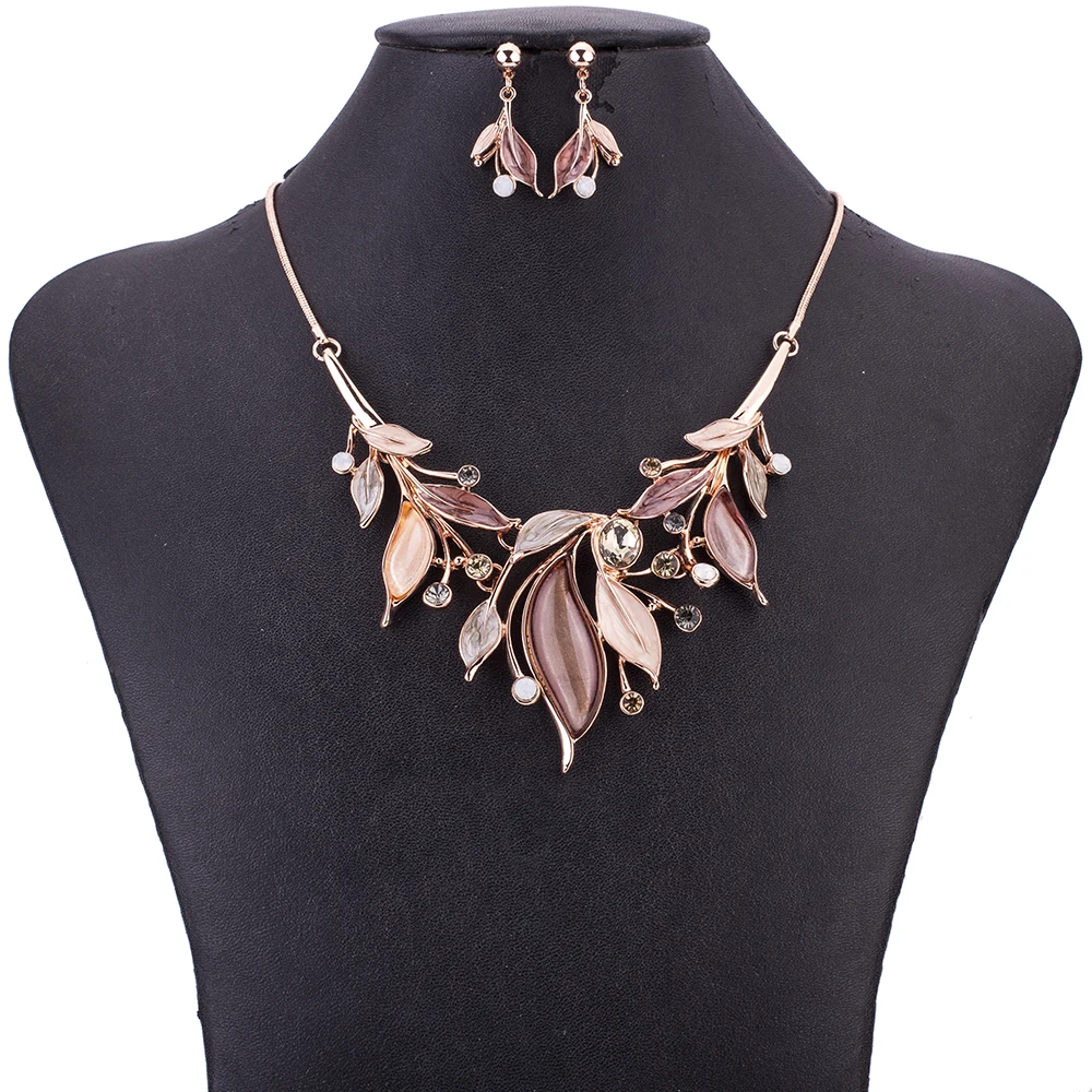 MS1505090 Fashion Jewelry Sets Leaf Design RoseGold Plated Collar Necklace Crystal Charms Wedding Jewelry High Quality Party GIf
MS1505090 Fashion Jewelry Sets Leaf Design RoseGold Plated Collar Necklace Crystal Charms Wedding Jewelry High Quality Party GIf