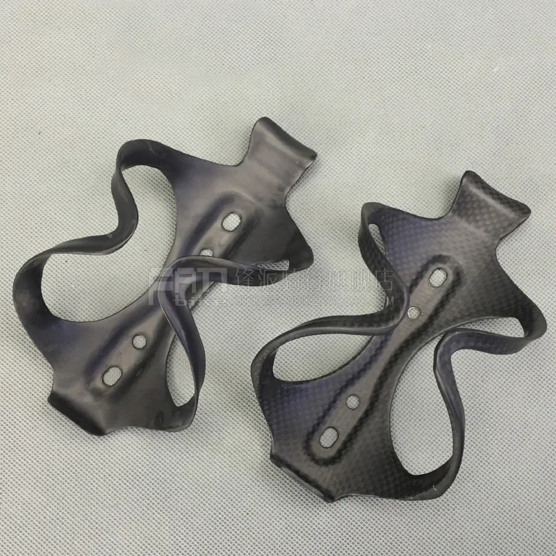 NO LOGO Black Bicycle 3K UD matte Carbon Fiber Bottle Cage Bike Water Bottle Cages parts 27.8g
NO LOGO Black Bicycle 3K UD matte Carbon Fiber Bottle Cage Bike Water Bottle Cages parts 27.8g