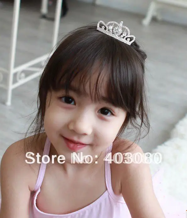 South Korea style girl Alloy crown design hair combs,kid Headwear,girl Alice band,Free freight wholesale
South Korea style girl Alloy crown design hair combs,kid Headwear,girl Alice band,Free freight wholesale
