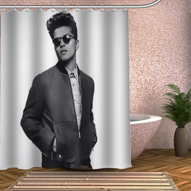 Занавеска для душа Bruno Mars, экологически чистая Современная занавеска для ванной из полиэстера, занавеска для домашнего декора
Занавеска для душа Bruno Mars, экологически чистая Современная занавеска для ванной из полиэстера, занавеска для домашнего декора