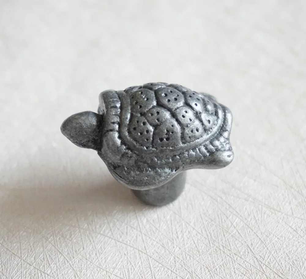 Turtle Tortoise Antique Silver Black Dresser Knob Drawer Knobs Kitchen Cabinet Door Knobs Handle Unique Hardware Rustic
Turtle Tortoise Antique Silver Black Dresser Knob Drawer Knobs Kitchen Cabinet Door Knobs Handle Unique Hardware Rustic