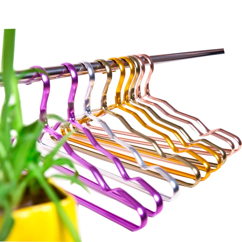 42cm Metal Clothes Shirts Hanger with Notches Strong Coats Hanger for Men Women
42cm Metal Clothes Shirts Hanger with Notches Strong Coats Hanger for Men Women