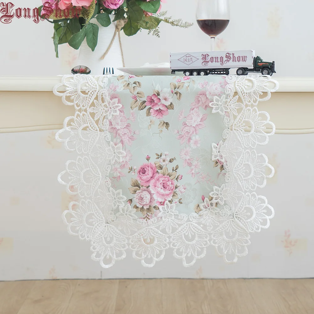Home Hotel Banquet Decorative Green Color Soft Jacquard Cloth Modern Floral Style Table Runner
Home Hotel Banquet Decorative Green Color Soft Jacquard Cloth Modern Floral Style Table Runner