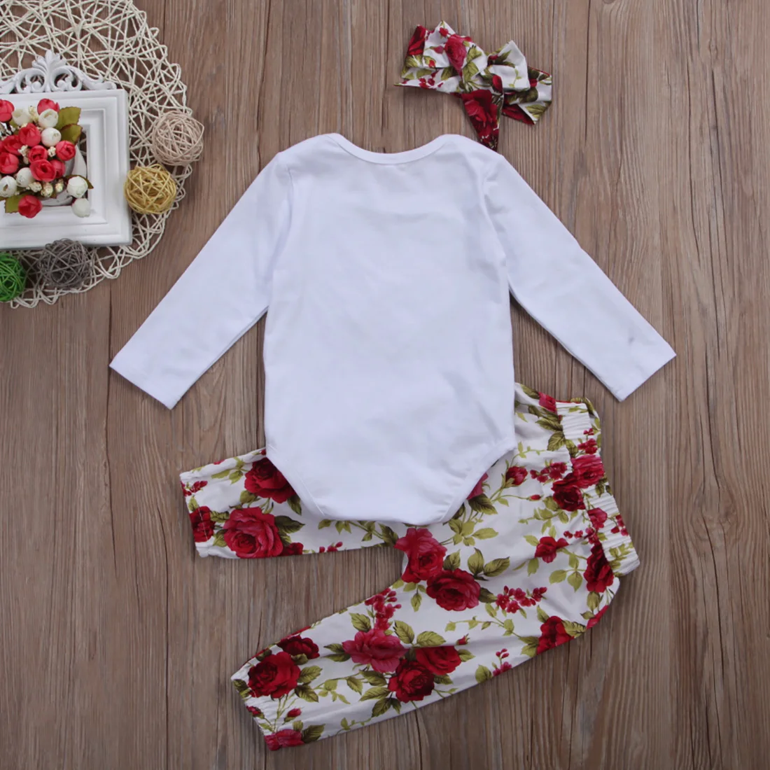 3pcs Jumpsuit Bodysuit Long Sleeve Pants Headbands Clothing Outfit Set Newborn Baby Girl Floral Clothes Set
3pcs Jumpsuit Bodysuit Long Sleeve Pants Headbands Clothing Outfit Set Newborn Baby Girl Floral Clothes Set