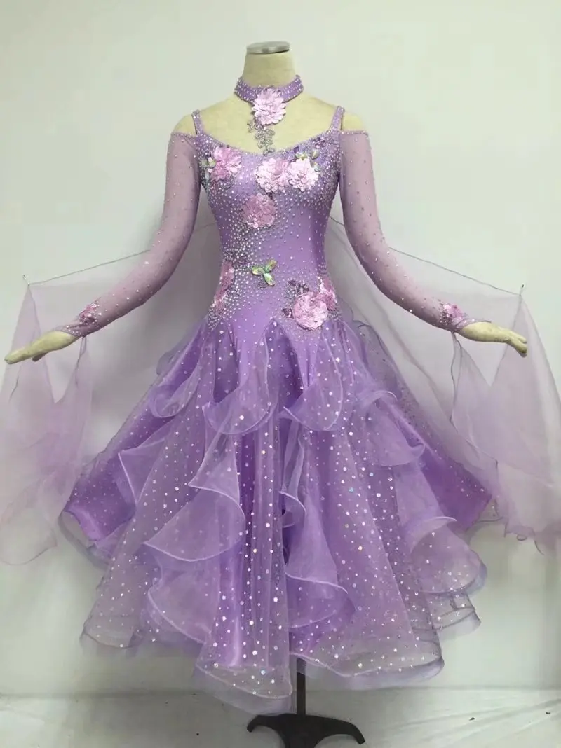 New Design Standard Ballroom Dress Women 2021 Long Sleeve Lilac Color Sexy Waltz Tango Ballroom Competition Dance Dresses
New Design Standard Ballroom Dress Women 2021 Long Sleeve Lilac Color Sexy Waltz Tango Ballroom Competition Dance Dresses