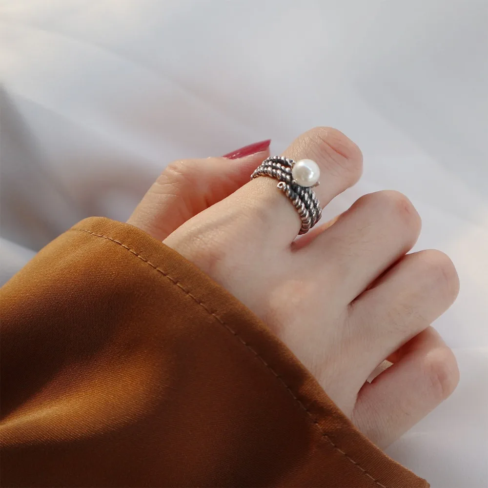 Amaiyllis 925 Sterling Silver pearls Twist Female Rings for Women Engagement Jewelry Adjustable Personality Ring
Amaiyllis 925 Sterling Silver pearls Twist Female Rings for Women Engagement Jewelry Adjustable Personality Ring