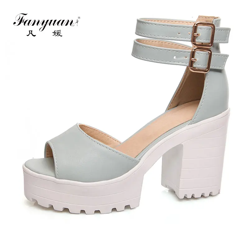 Fanyuan Women Sandals 2021 Summer Buckle Strap High Heel Sandals Summer Shoes Woman Platform Sandals Open Toe sandalias mujer
Fanyuan Women Sandals 2021 Summer Buckle Strap High Heel Sandals Summer Shoes Woman Platform Sandals Open Toe sandalias mujer