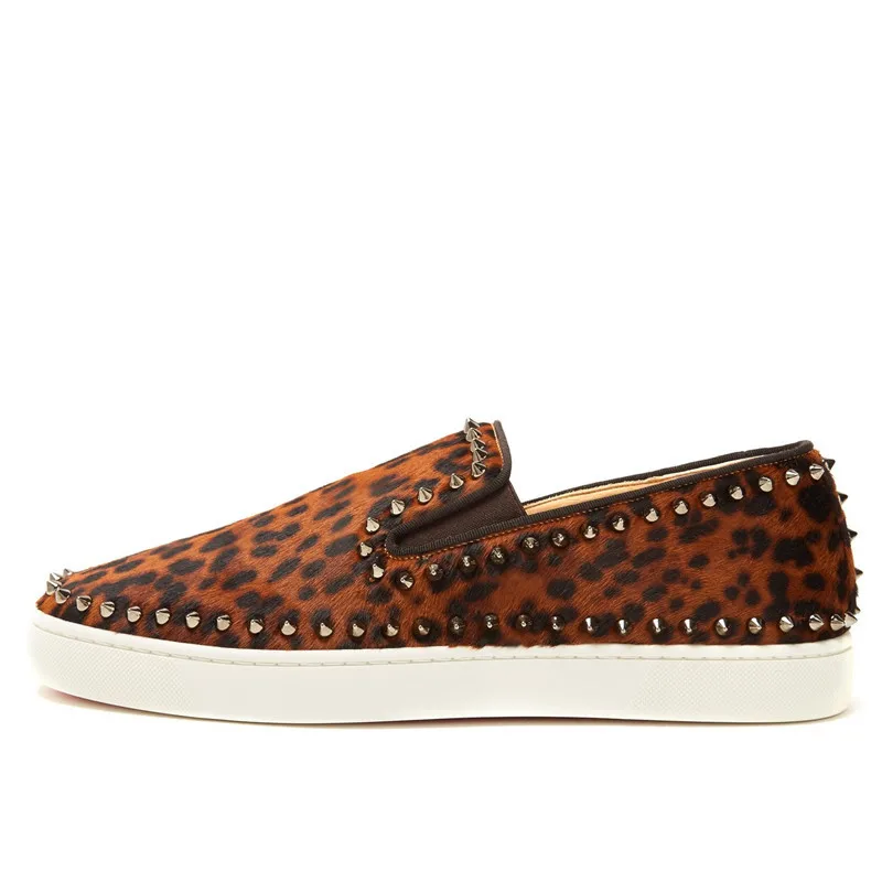 2018 Top quality Men Horsehair Leopard Shoes Low Top Slip-on Gold Rivet Sneaker Spike Sapatos Men Casual Shoes
2018 Top quality Men Horsehair Leopard Shoes Low Top Slip-on Gold Rivet Sneaker Spike Sapatos Men Casual Shoes