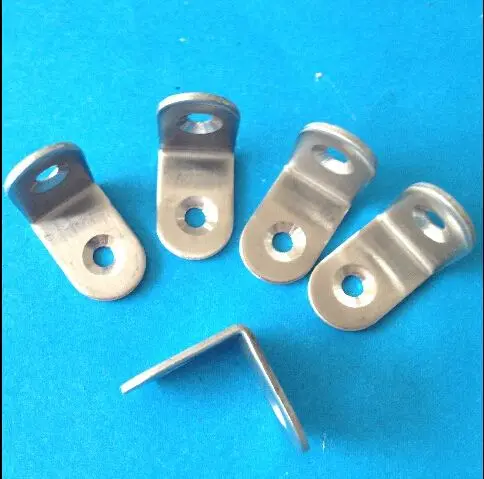25X25 Small Angle corner 90 Degree 304 stainless steel connection Hardware tools home decoration fittings Corner 30PCS
25X25 Small Angle corner 90 Degree 304 stainless steel connection Hardware tools home decoration fittings Corner 30PCS