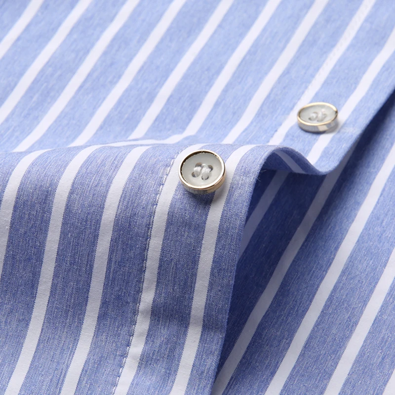 Liseaven Brand New Slim Fit Casual Shirts Mens Long Sleeve striped Shirt Social Men Dress Shirts chemise homme Male Clothing
Liseaven Brand New Slim Fit Casual Shirts Mens Long Sleeve striped Shirt Social Men Dress Shirts chemise homme Male Clothing