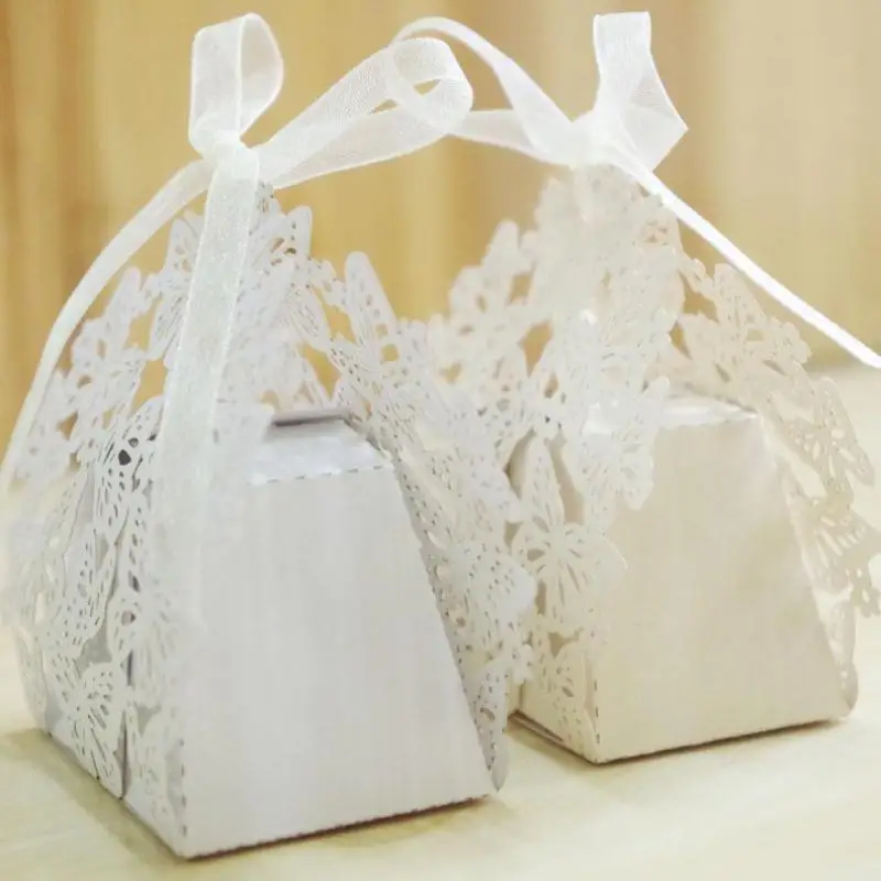 50pcs Laser Hollow Butterfly Pet Candy Box Wedding Favors Party Supplies Paper Gift Boxes With Ribbon Baby Gifts Boite Cadeau
50pcs Laser Hollow Butterfly Pet Candy Box Wedding Favors Party Supplies Paper Gift Boxes With Ribbon Baby Gifts Boite Cadeau
