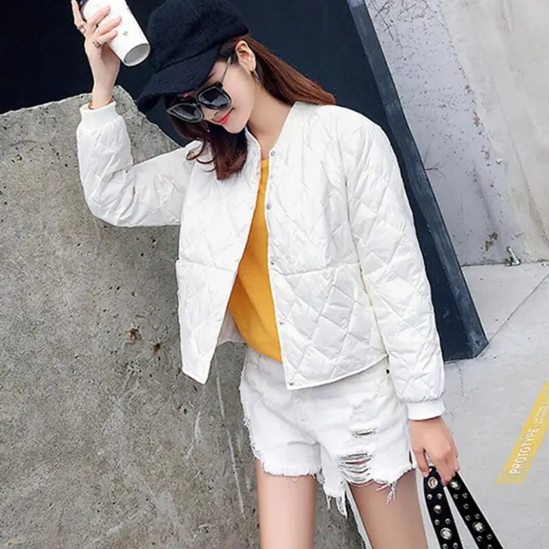 Plus Size Loose Autumn and Winter Down Jacket 90% White Duck Down Light Women Down Jacket Fashion Short Jacket YP1235
Plus Size Loose Autumn and Winter Down Jacket 90% White Duck Down Light Women Down Jacket Fashion Short Jacket YP1235