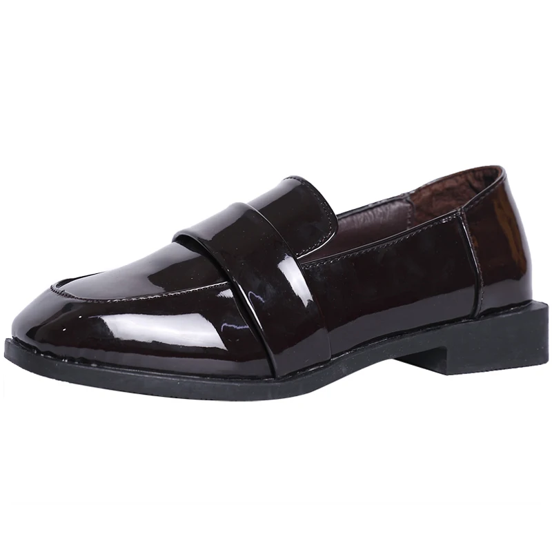 British style shallow mouth black comfortable flat shoes Japanese college wind women's flat shoes.
British style shallow mouth black comfortable flat shoes Japanese college wind women's flat shoes.