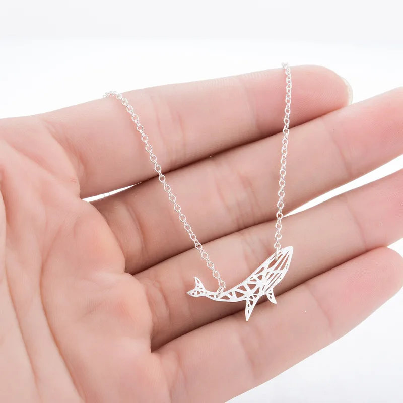 Hot Sale Cute Hollow Fish Whale Stainless Steel Pendant Necklace for Women Gold Silver Color Link Chain Necklace Female Jewelry
Hot Sale Cute Hollow Fish Whale Stainless Steel Pendant Necklace for Women Gold Silver Color Link Chain Necklace Female Jewelry