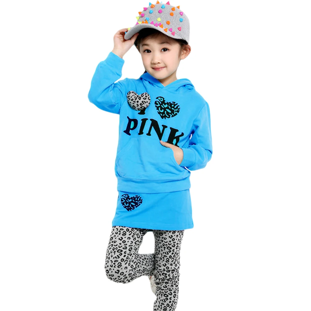 Фото Милый костюм для маленьких девочек с леопардовым принтом и надписью худи в форме
