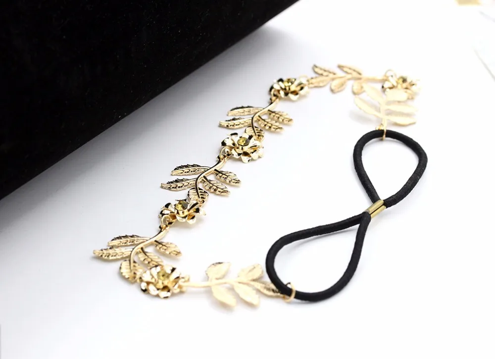 New Golden Metallic Leaf Rose Flower Linked Fancy Crystal Headbands Hairbands Women Headwear Hair Accessories
New Golden Metallic Leaf Rose Flower Linked Fancy Crystal Headbands Hairbands Women Headwear Hair Accessories