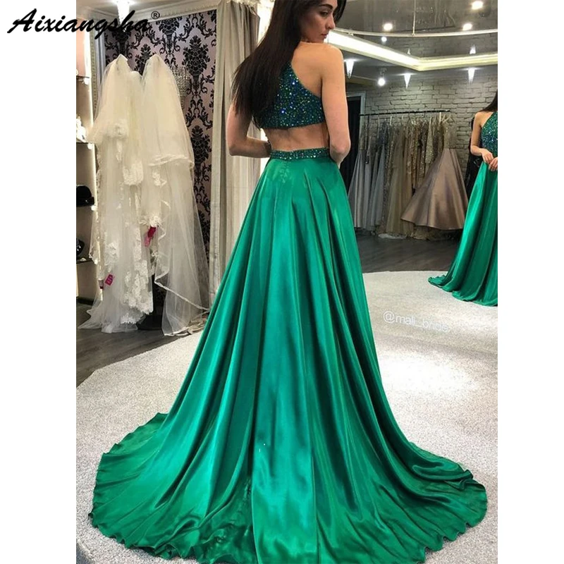 New Prom Dresses 2 Pieces High Neck Sleeveless Floor Length Beaded Taffeta Evening Dress Party Gowns Robe de soriee
New Prom Dresses 2 Pieces High Neck Sleeveless Floor Length Beaded Taffeta Evening Dress Party Gowns Robe de soriee