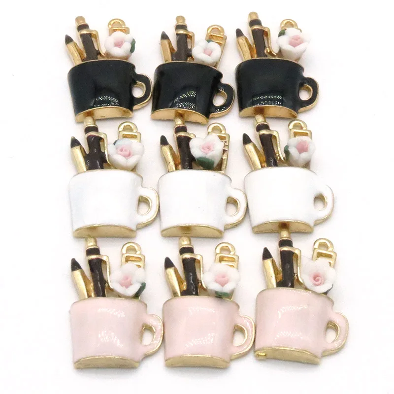60pcs 15*25mm Korean DIY jewelry accessories gold-color alloy enamel ceramic flower makeup cup charms pendant CH0074
60pcs 15*25mm Korean DIY jewelry accessories gold-color alloy enamel ceramic flower makeup cup charms pendant CH0074