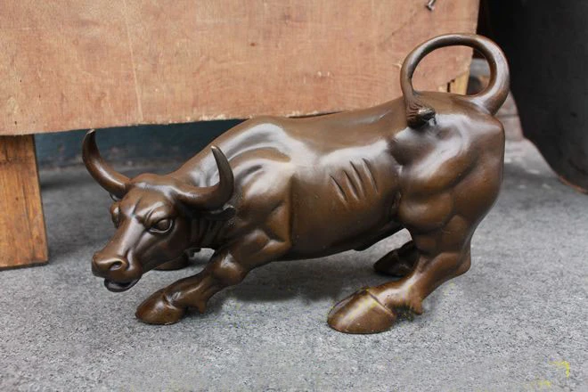 Medium Size Bronze Coffee Wall Street Bull OX Statue Figure 8"long Retro bronze factory outlets FREE Shipping
Medium Size Bronze Coffee Wall Street Bull OX Statue Figure 8"long Retro bronze factory outlets FREE Shipping