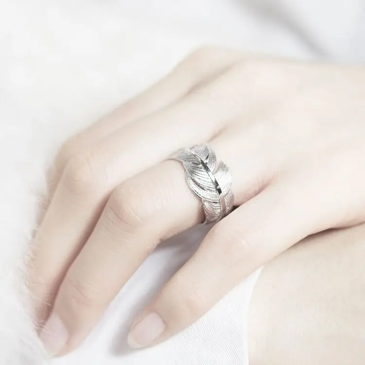 DIEERLAN 2019 Bohemian Vintage Silver Color Big Feather Rings for Women Ladies Statement Jewelry Wedding Finger Rings
DIEERLAN 2019 Bohemian Vintage Silver Color Big Feather Rings for Women Ladies Statement Jewelry Wedding Finger Rings