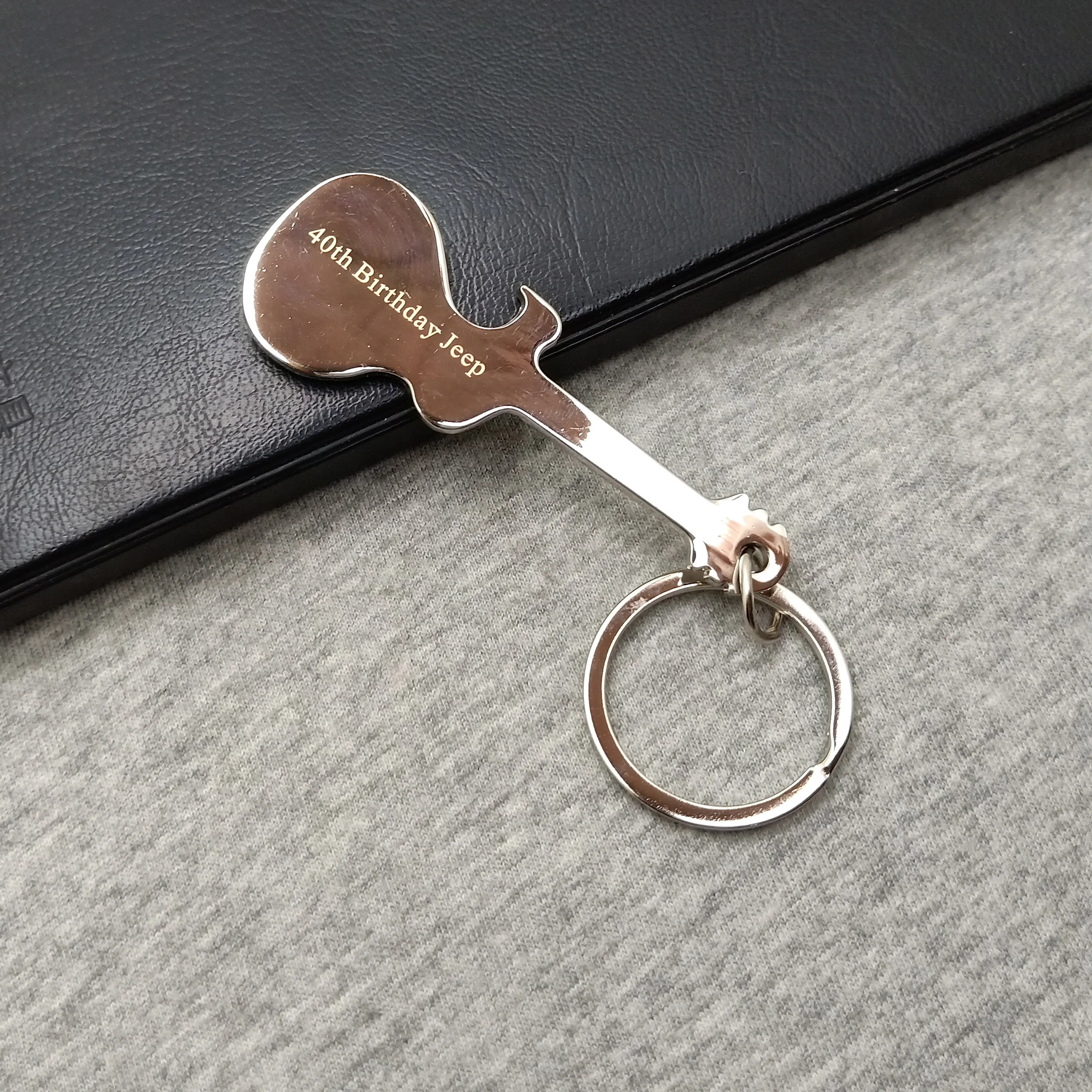 Personalized wedding gift favors with your name free on Guitar opener car Keychain Metal Beer Bottle Opener Keychain
Personalized wedding gift favors with your name free on Guitar opener car Keychain Metal Beer Bottle Opener Keychain