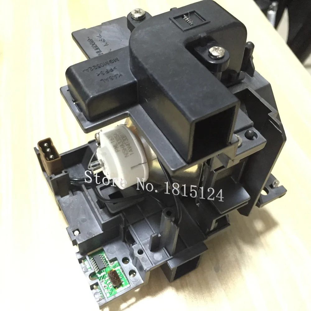 EIKI 610-346-6907 / LMP136 Original Replacement Lamp for EIKI LC-WUL100,LC-XL200,LC-WXL200 Projectors.
EIKI 610-346-6907 / LMP136 Original Replacement Lamp for EIKI LC-WUL100,LC-XL200,LC-WXL200 Projectors.