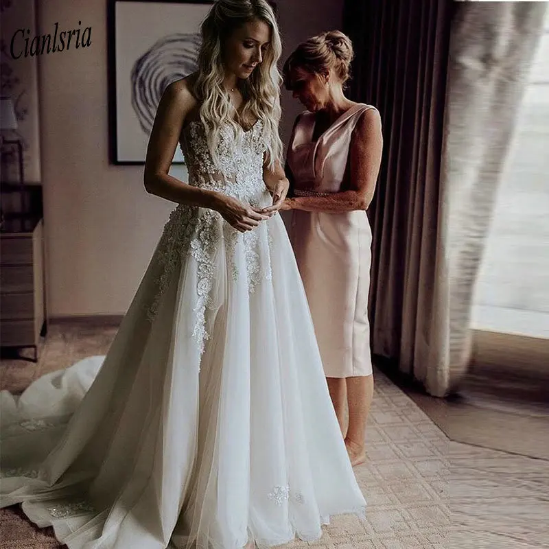 2020 Illusion Top Sweetheart Sleeveless Wedding Dresses Vestidos De Noiva Appliques Lace Beading Custom Made Wedding Dress
2020 Illusion Top Sweetheart Sleeveless Wedding Dresses Vestidos De Noiva Appliques Lace Beading Custom Made Wedding Dress