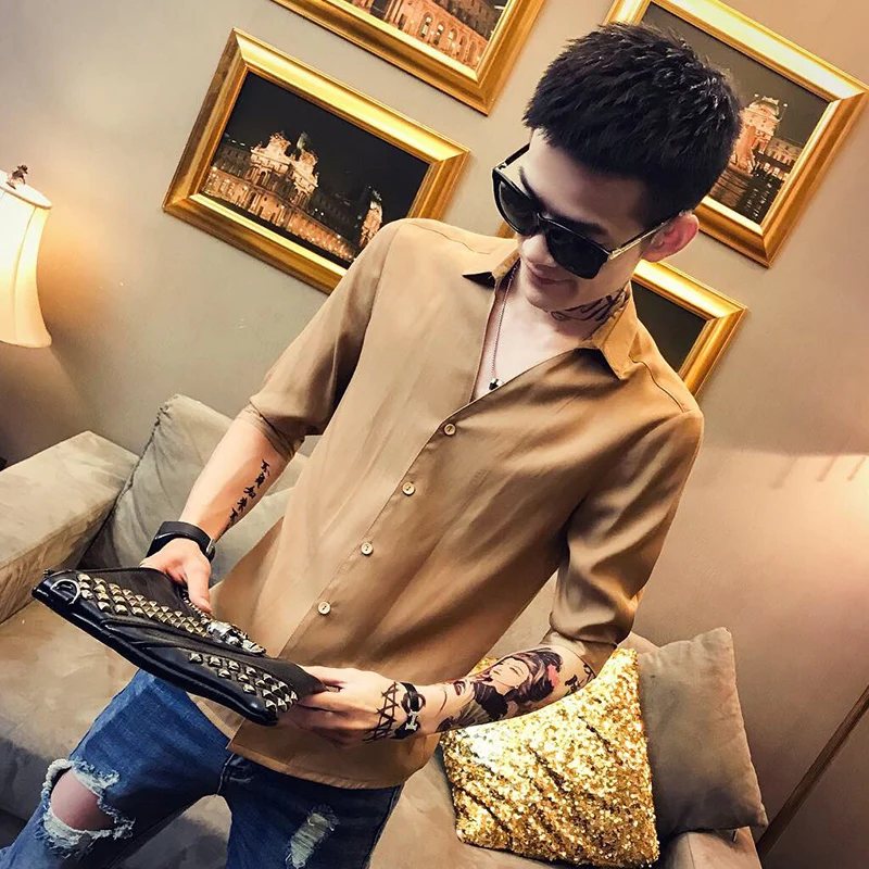 Fashion New Tide Male Short-sleeved Super Handsome Mens T-shirt Korean version of the Casual Half-sleeved Shirt
Fashion New Tide Male Short-sleeved Super Handsome Mens T-shirt Korean version of the Casual Half-sleeved Shirt