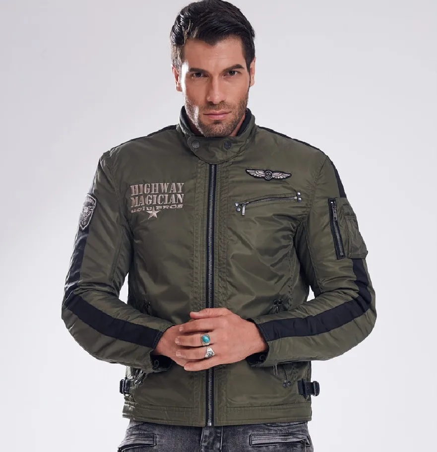 UGLYBROS Winter warm waterproof down jacket motorcycle protection jacket retro locomotive riding jacket Casual outdoor jacket
UGLYBROS Winter warm waterproof down jacket motorcycle protection jacket retro locomotive riding jacket Casual outdoor jacket
