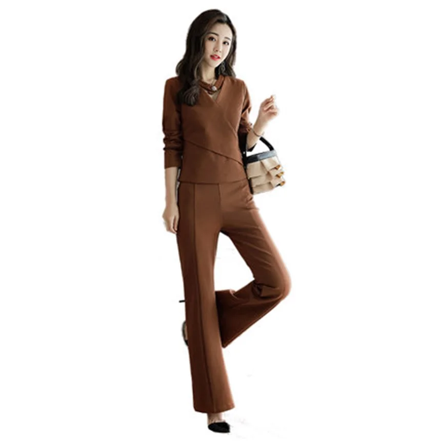 Spring and autumn women suit fashion small fragrance new V collar OL wind Slim temperament fashionable Two pieces / sets
Spring and autumn women suit fashion small fragrance new V collar OL wind Slim temperament fashionable Two pieces / sets