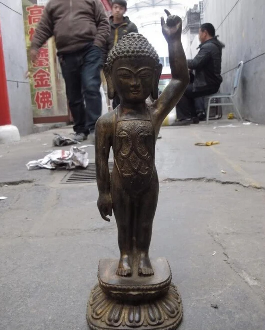 song voge gem S1096 Tibet Folk classic Bronze Copper Refers to the day Boy Sakyamuni Buddha Statue
song voge gem S1096 Tibet Folk classic Bronze Copper Refers to the day Boy Sakyamuni Buddha Statue