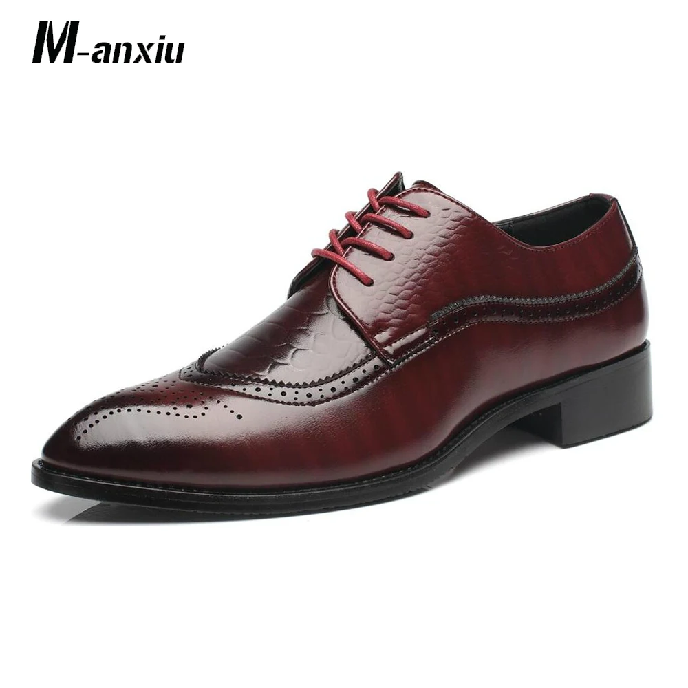 M-anxiu Fashion Patchwork Brogue Shoes Carved Upper Breathable Business Shoes Pointed Toe Lace Up Formal Dress Shoes 2020 New
M-anxiu Fashion Patchwork Brogue Shoes Carved Upper Breathable Business Shoes Pointed Toe Lace Up Formal Dress Shoes 2020 New
