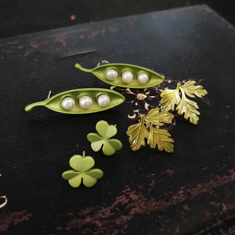 Vanssey Vintage Pea Clover Leaf Natural Freshwater Pearl Green Coating Stud Earrings Set Wedding Accessories Women For 2018 New
Vanssey Vintage Pea Clover Leaf Natural Freshwater Pearl Green Coating Stud Earrings Set Wedding Accessories Women For 2018 New