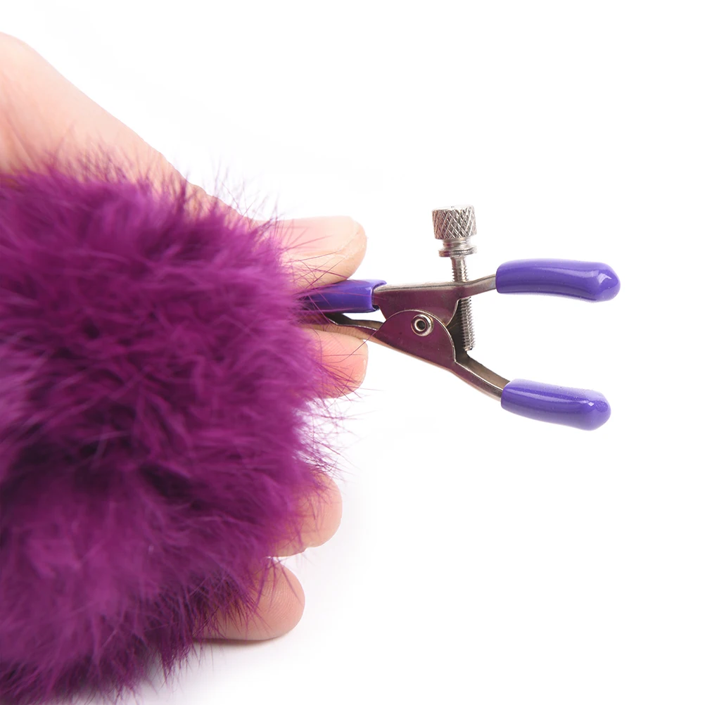 Exotic Accessories 1Pair Fur Ball Feather Nipple Clamps Metal Breast Nipple Clamps Clips Plume Clitoris Clip
Exotic Accessories 1Pair Fur Ball Feather Nipple Clamps Metal Breast Nipple Clamps Clips Plume Clitoris Clip